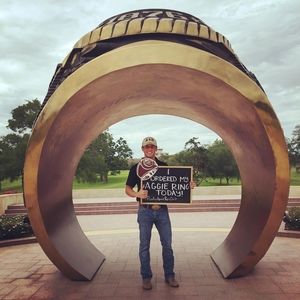 Meet your Posher, Weston